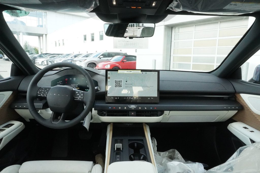 2026 Lexus ES 500e AWD LUXURY+|SELF PARK|360 CAM|MARK LEVINSON in Ajax, Ontario at Lexus of Lakeridge - 11 - w1024h768px
