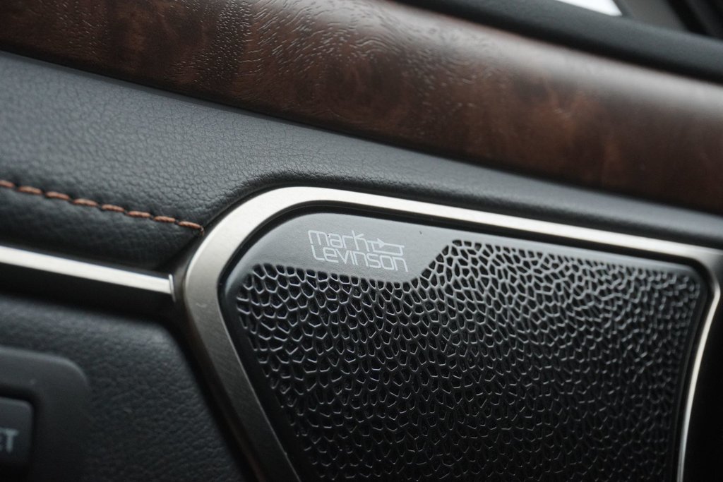 2022 Lexus ES 300h ULTRA LUXURY|M/LEVINSON|HUD|NAVI|360 CAM|BSM in Ajax, Ontario at Lexus of Lakeridge - 3 - w1024h768px