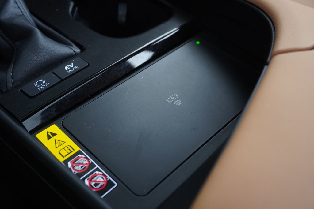 2025 Lexus ES 300h LUXURY|WIRELESS|CARPLAY|H/V FRONT SEATS|MOONROOF in Ajax, Ontario at Lexus of Lakeridge - 8 - w1024h768px