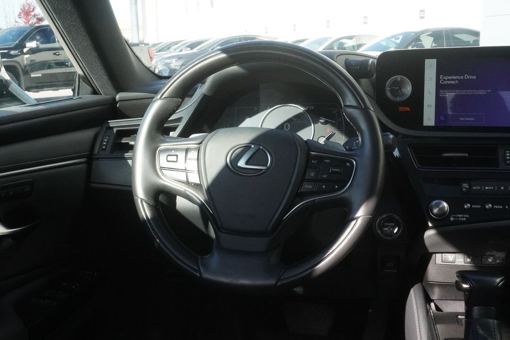2025 Lexus ES 300h PREMIUM|CARPLAY|BLINDSPOT|H/STEERING|MOONROOF in Ajax, Ontario at Lexus of Lakeridge - 11 - w1024h768px