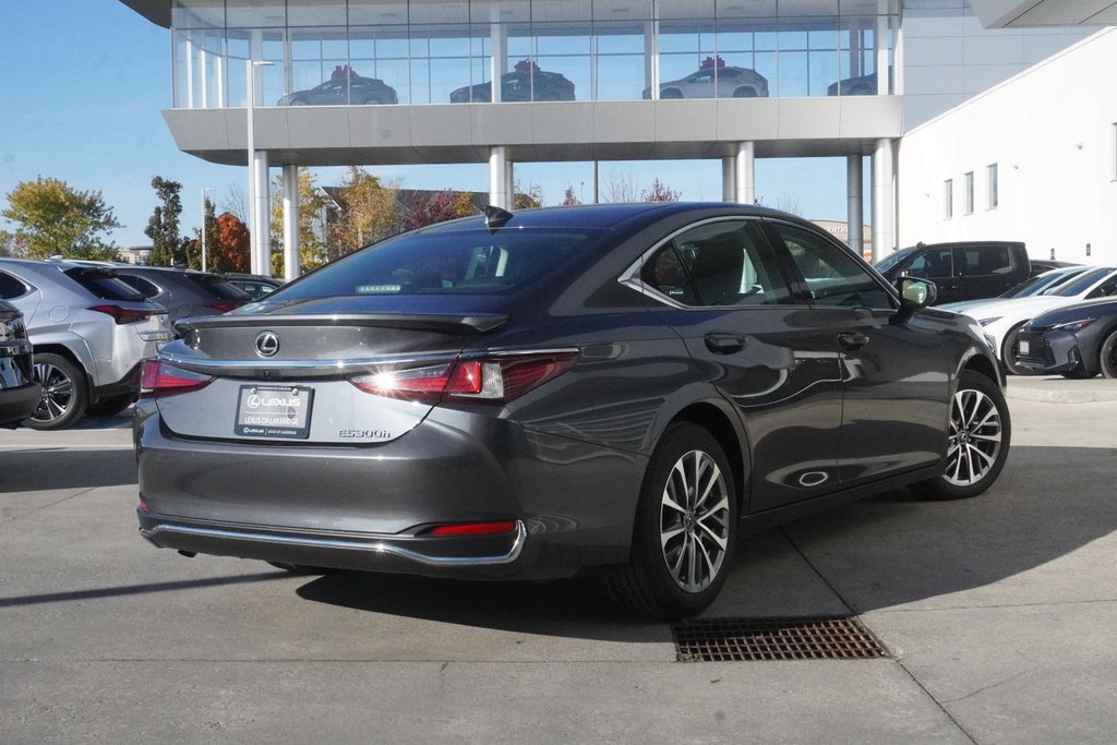 2025 Lexus ES 300h PREMIUM|CARPLAY|BLINDSPOT|H/STEERING|MOONROOF in Ajax, Ontario at Lexus of Lakeridge - 15 - w1024h768px