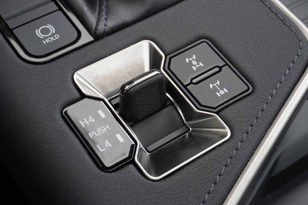 2024 Lexus GX 550 OVERTAIL+|M/LEVINSON|HUD|NAVI|360 CAM|COOL BOX in Ajax, Ontario at Lexus of Lakeridge - 13 - w1024h768px