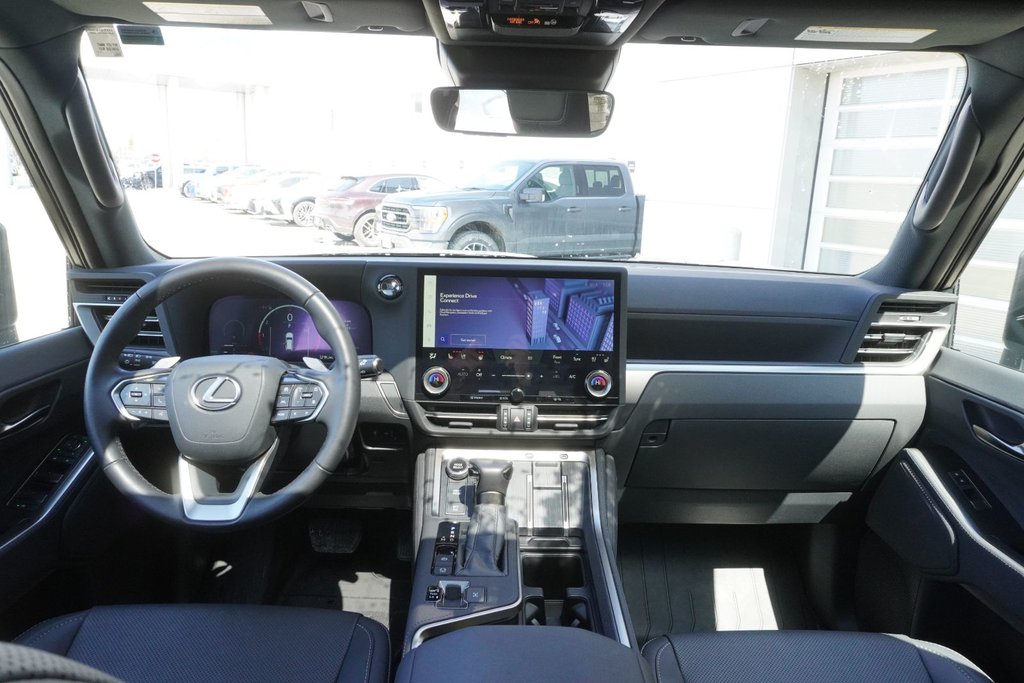 2025 Lexus GX 550 SIGNATURE|ROOF RAILS|14 DISPLAY|WIRELESS| in Ajax, Ontario at Lexus of Lakeridge - 12 - w1024h768px