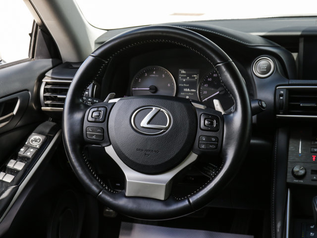 2020 Lexus IS 300 AWD|PREMIUM|MOONROOF|LEATHER|18 ALLOYS in Ajax, Ontario at Lexus of Lakeridge - 12 - w1024h768px