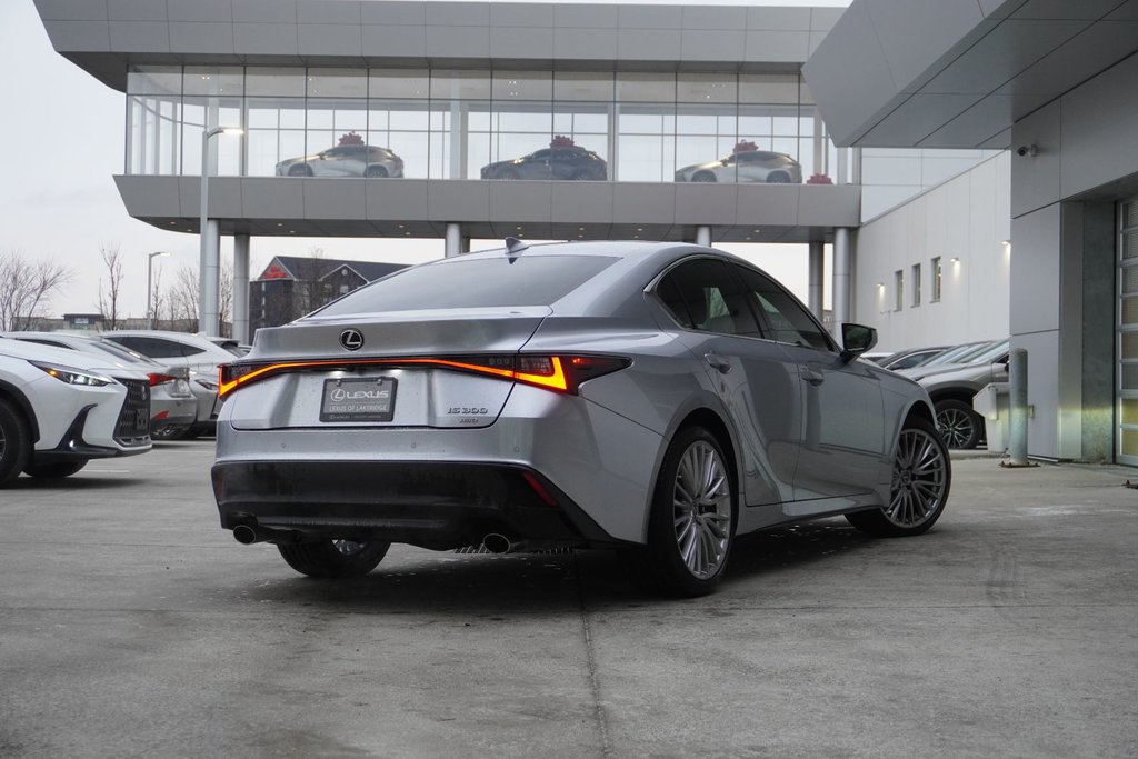 2021 Lexus IS 300 AWD LUXURY|10.3DISPLAY|MOONROOF|NAVI|BLINDSPOT in Ajax, Ontario at Lakeridge Auto Gallery - 19 - w1024h768px