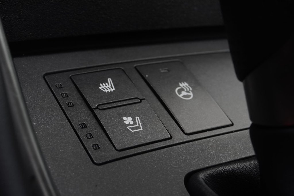 2021 Lexus IS 300 AWD FSPORT2|H/C SEATS|NAVI|MOONROOF|H/STEERING in Ajax, Ontario at Lexus of Lakeridge - 10 - w1024h768px