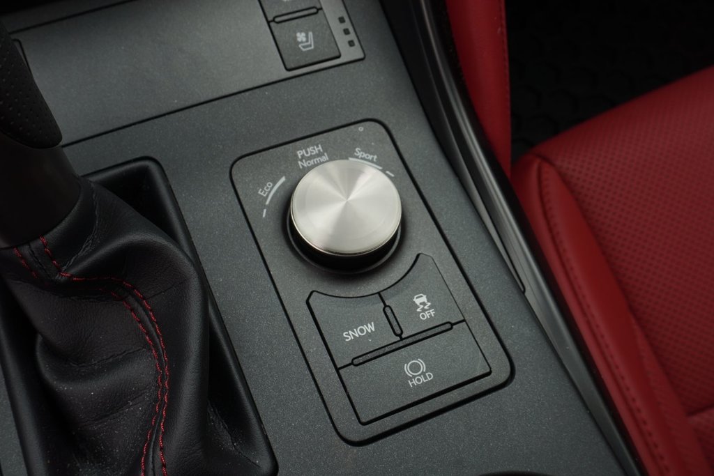 2024 Lexus IS 350 AWD FSPORT 2|NAVI|10.3 DISPLAY|MOONROOF in Ajax, Ontario at Lexus of Lakeridge - 7 - w1024h768px