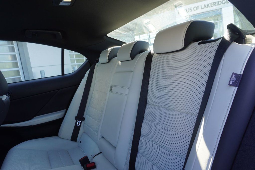 2024 Lexus IS 300 AWD F SPORT 3|M/LEVINSON|NAVI|S/S+|MOONROOF in Ajax, Ontario at Lexus of Lakeridge - 18 - w1024h768px