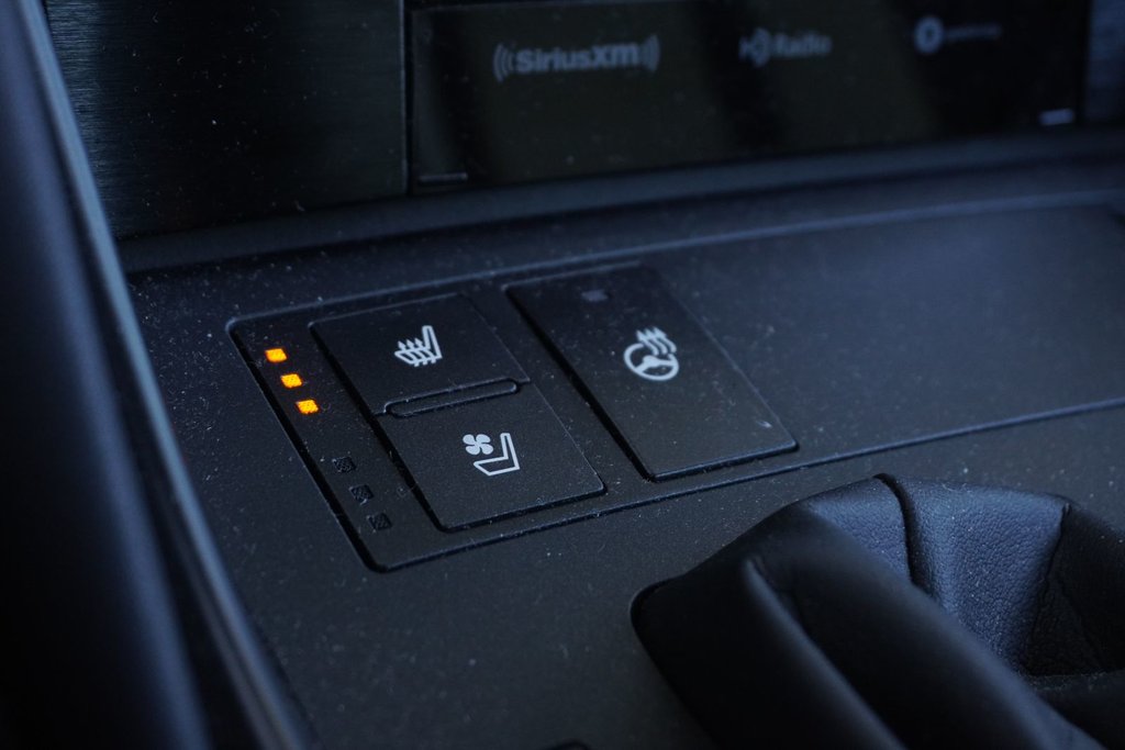 2024 Lexus IS 300 AWD F SPORT 3|M/LEVINSON|NAVI|S/S+|MOONROOF in Ajax, Ontario at Lexus of Lakeridge - 10 - w1024h768px