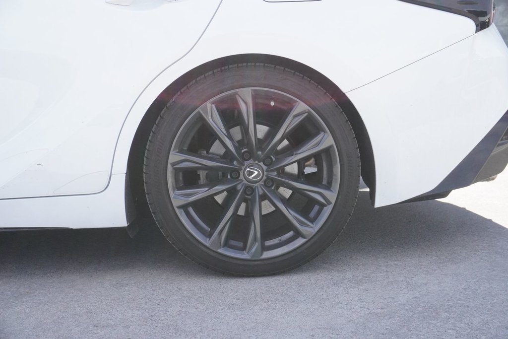 2024 Lexus IS 300 AWD F SPORT 2|NAVI|LFA CLUSTER|H/C FRONT SEATS in Ajax, Ontario at Lexus of Lakeridge - 12 - w1024h768px