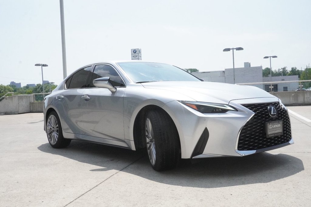 2024 Lexus IS 300 AWD LUXURY|H/V FRONT SEATS|MOONROOF|CARPLAY in Ajax, Ontario at Lexus of Lakeridge - 13 - w1024h768px