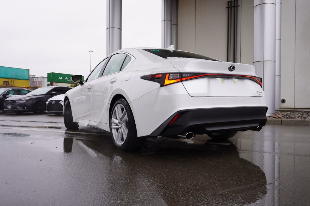 2025 Lexus IS 300 AWD in Ajax, Ontario at Lexus of Lakeridge - 22 - w1024h768px