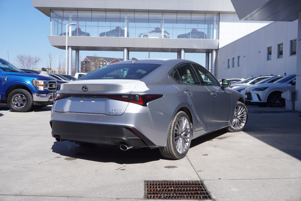 2025 Lexus IS 300 AWD LUXURY|10.3 DISPLAY|NAVI|MOONROOF|B/SPOT in Ajax, Ontario at Lakeridge Auto Gallery - 19 - w1024h768px