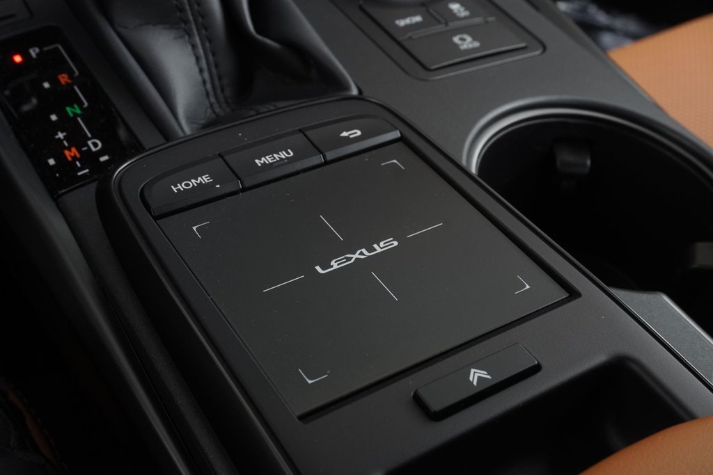 2025 Lexus IS 300 AWD F SPORT DESIGN in Ajax, Ontario at Lakeridge Auto Gallery - 11 - w1024h768px