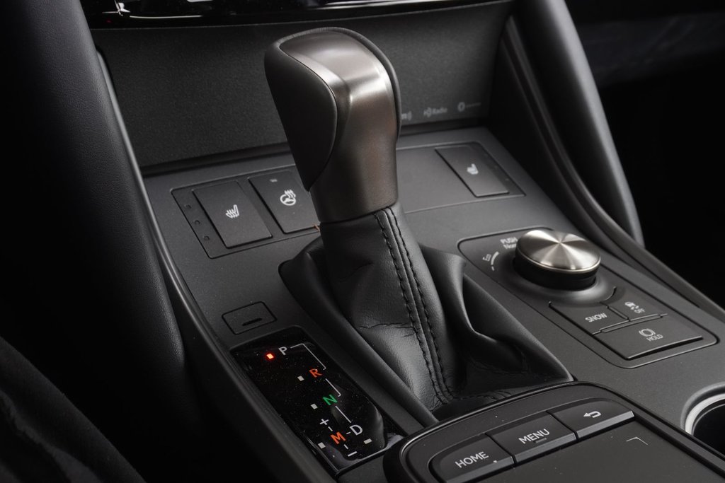 2025 Lexus IS 300 AWD F SPORT DESIGN in Ajax, Ontario at Lakeridge Auto Gallery - 10 - w1024h768px