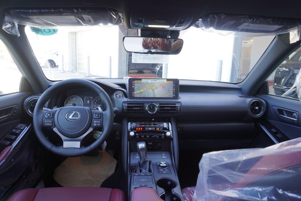 2025 Lexus IS 300 AWD ULTRA LUXURY in Ajax, Ontario at Lexus of Lakeridge - 16 - w1024h768px