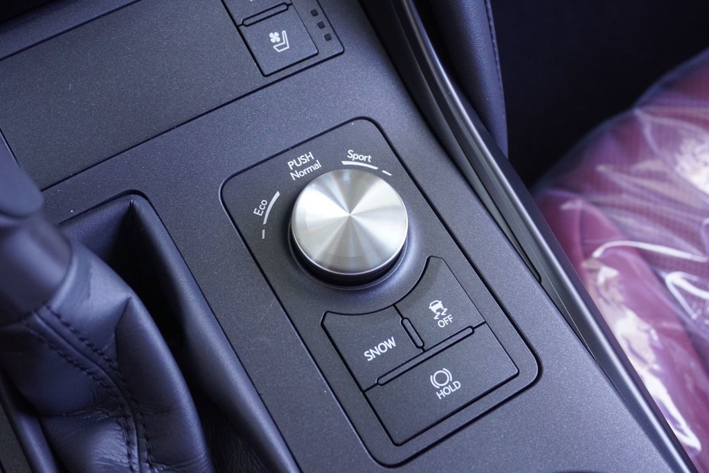 2025 Lexus IS 300 AWD ULTRA LUXURY in Ajax, Ontario at Lexus of Lakeridge - 12 - w1024h768px