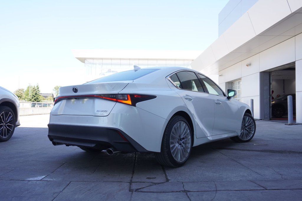 2025 Lexus IS 300 AWD ULTRA LUXURY in Ajax, Ontario at Lexus of Lakeridge - 21 - w1024h768px