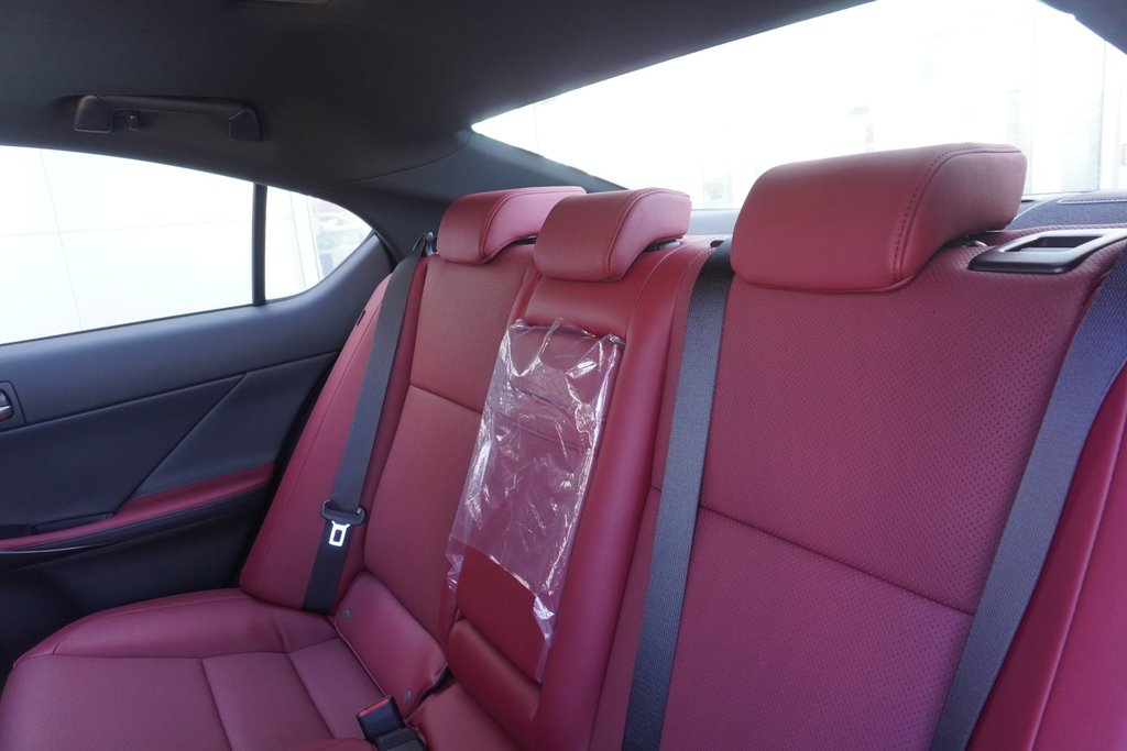 2025 Lexus IS 300 AWD ULTRA LUXURY in Ajax, Ontario at Lexus of Lakeridge - 15 - w1024h768px