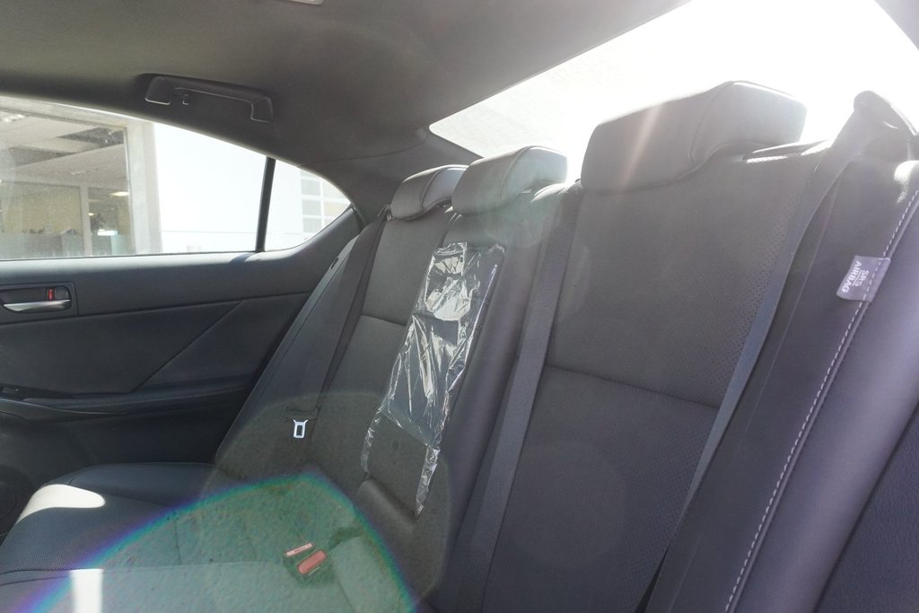 2025 Lexus IS 300 AWD PREMIUM in Ajax, Ontario at Lexus of Lakeridge - 13 - w1024h768px