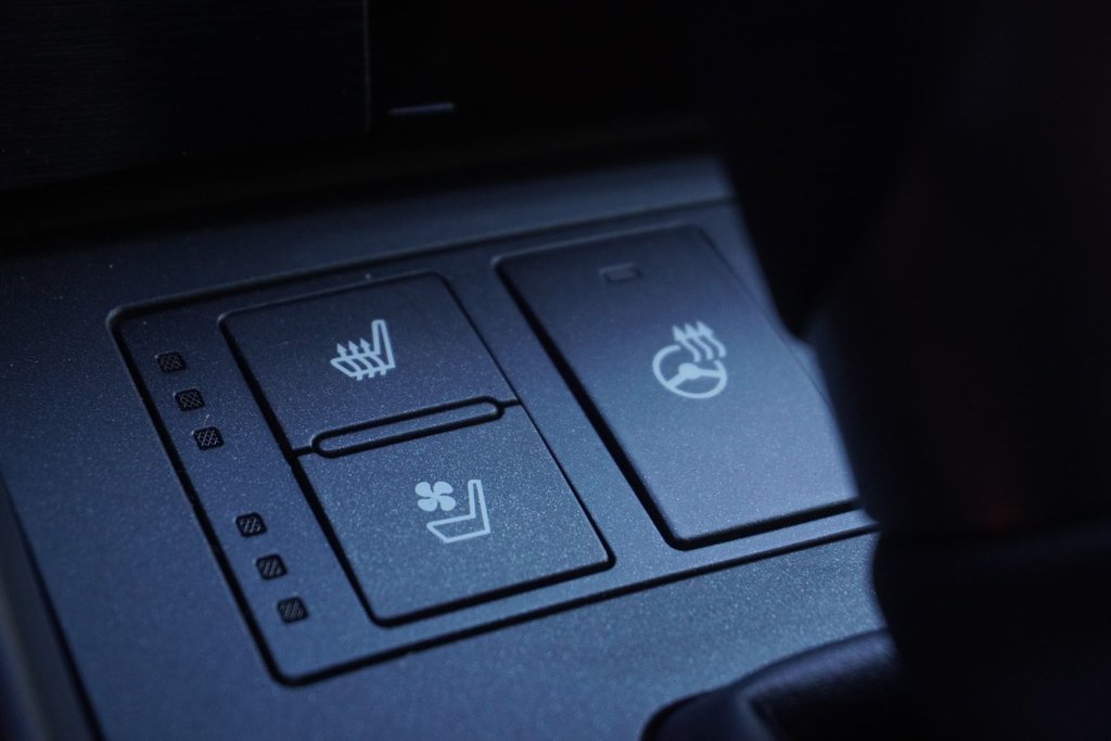 2025 Lexus IS 500 F SPORT PERFORMANCE +|LFA CLUSTER|M/LEVINSON in Ajax, Ontario at Lexus of Lakeridge - 12 - w1024h768px