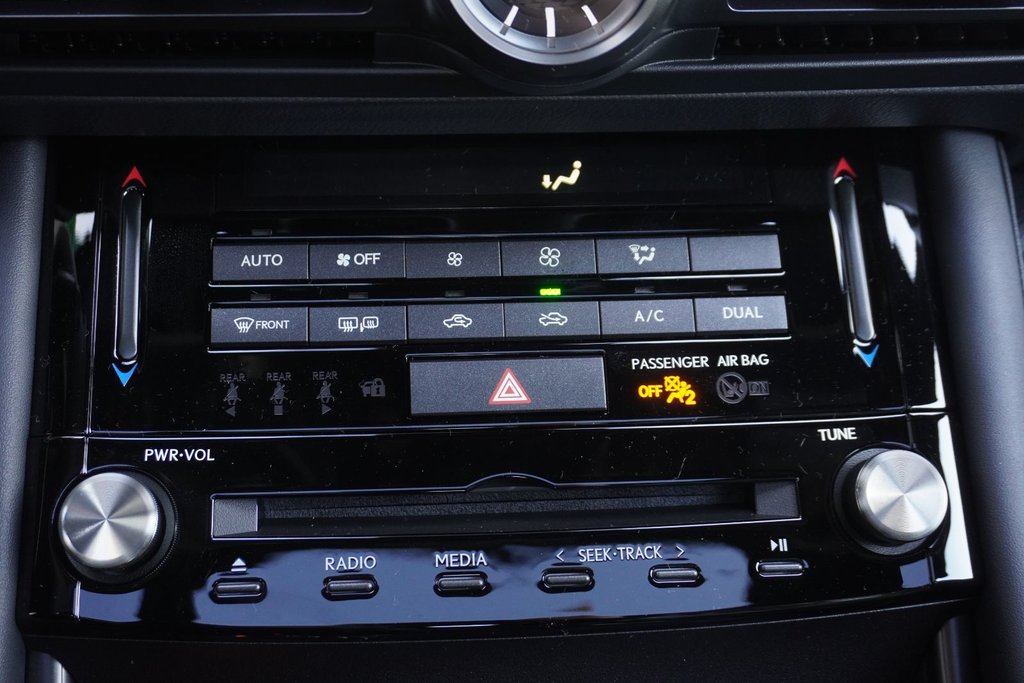 2025 Lexus IS 300 AWD LUXURY in Ajax, Ontario at Lexus of Lakeridge - 7 - w1024h768px