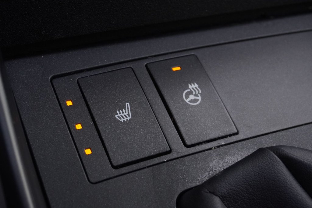 2025 Lexus IS 300 AWD F SPORT DESIGN|H/STEERING|MOONROOF|H/SEATS in Ajax, Ontario at Lexus of Lakeridge - 6 - w1024h768px