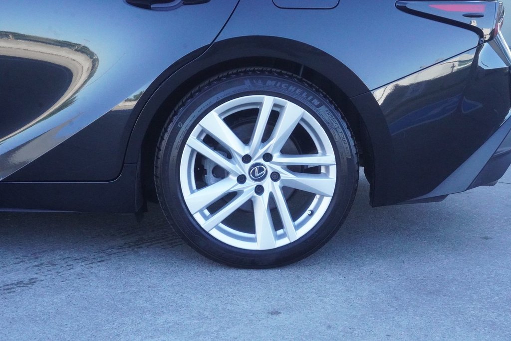2025 Lexus IS 300 AWD in Ajax, Ontario at Lexus of Lakeridge - 12 - w1024h768px