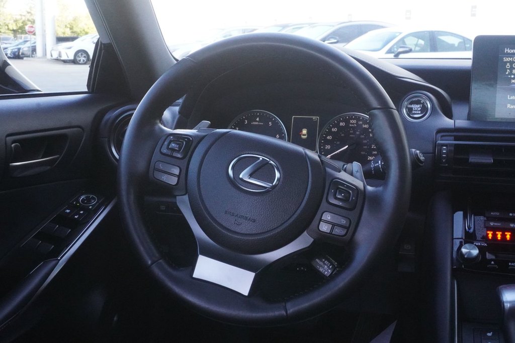 2025 Lexus IS 300 AWD in Ajax, Ontario at Lexus of Lakeridge - 11 - w1024h768px