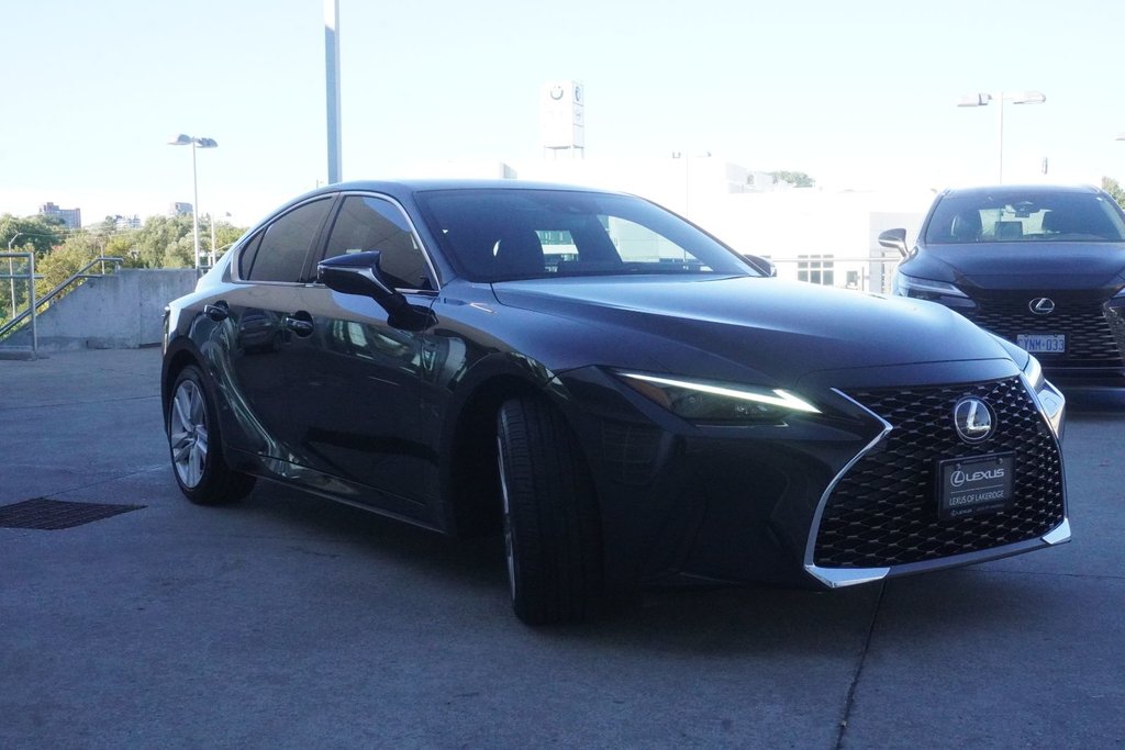 2025 Lexus IS 300 AWD in Ajax, Ontario at Lexus of Lakeridge - 14 - w1024h768px