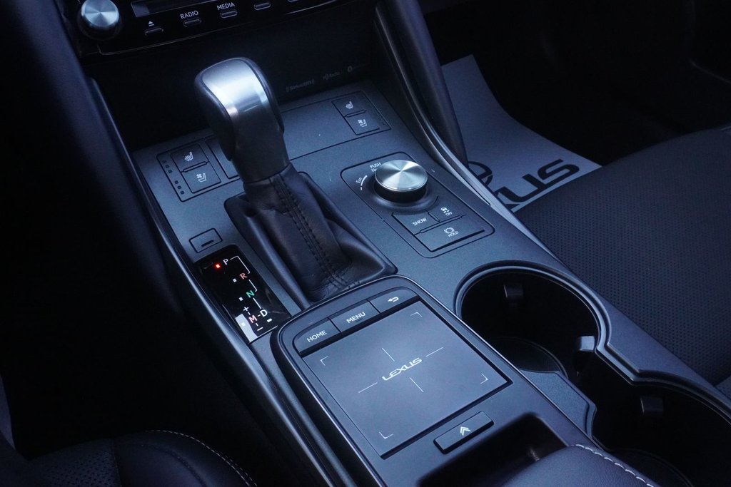 2025 Lexus IS 300 AWD in Ajax, Ontario at Lexus of Lakeridge - 6 - w1024h768px