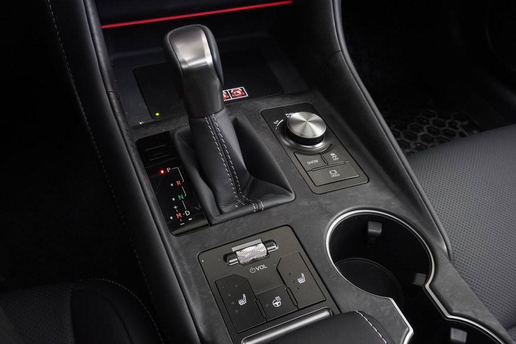 2026 Lexus IS 350 AWD FSPORT DESIGN|WIRELESS|MOONROOF|H/STEERING in Ajax, Ontario at Lexus of Lakeridge - 6 - w1024h768px