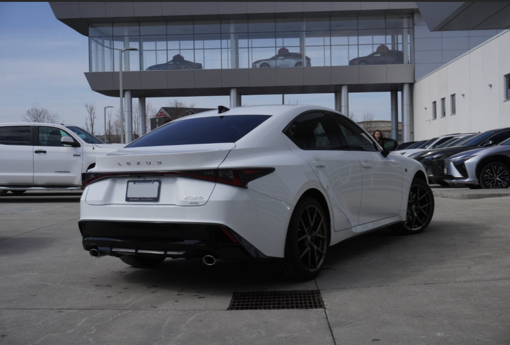 2026 Lexus IS 350 AWD FSPORT DESIGN|WIRELESS|MOONROOF|H/STEERING in Ajax, Ontario at Lexus of Lakeridge - 13 - w1024h768px