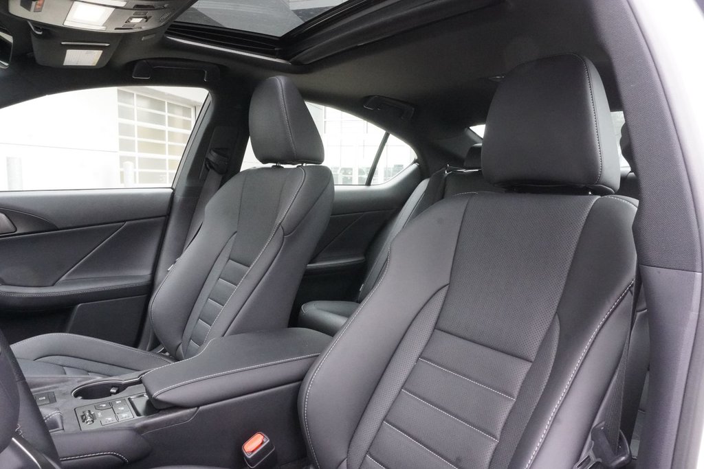2026 Lexus IS 350 AWD F SPORT 2|MOONROOF|CARPLAY|H/V FRONT SEATS in Ajax, Ontario at Lexus of Lakeridge - 9 - w1024h768px