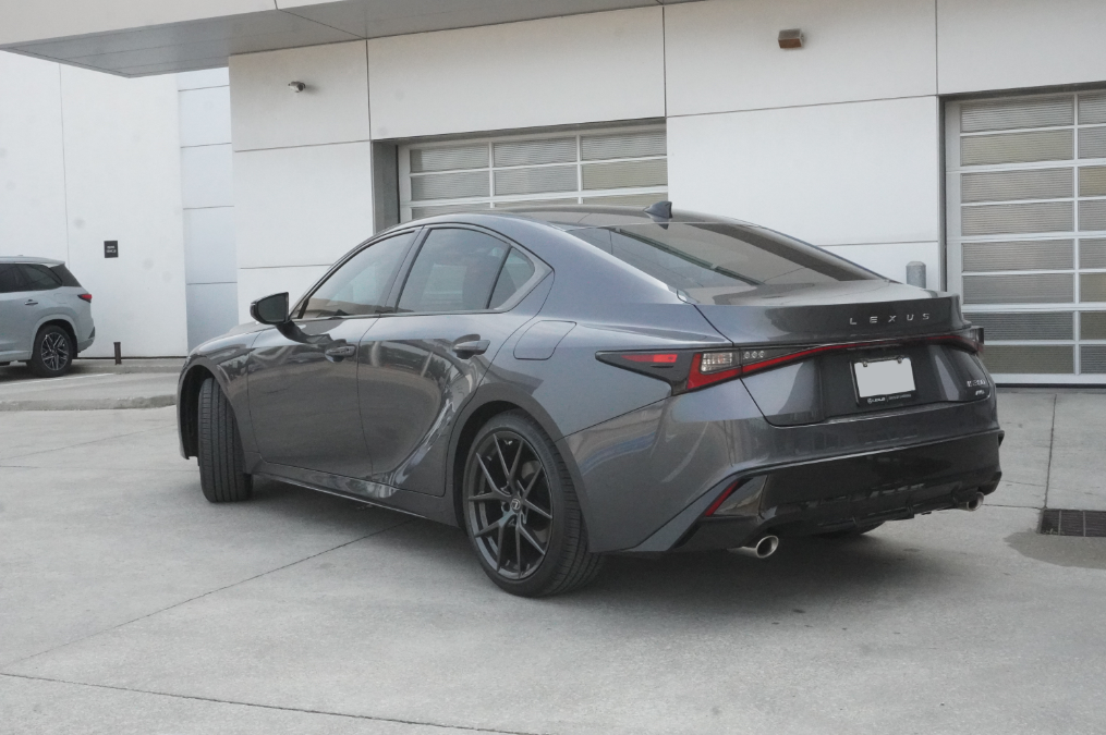 2026 Lexus IS 350 AWD F SPORT DESIGN|WIRELESS|H/STEERING|CARPLAY in Ajax, Ontario at Lexus of Lakeridge - 15 - w1024h768px