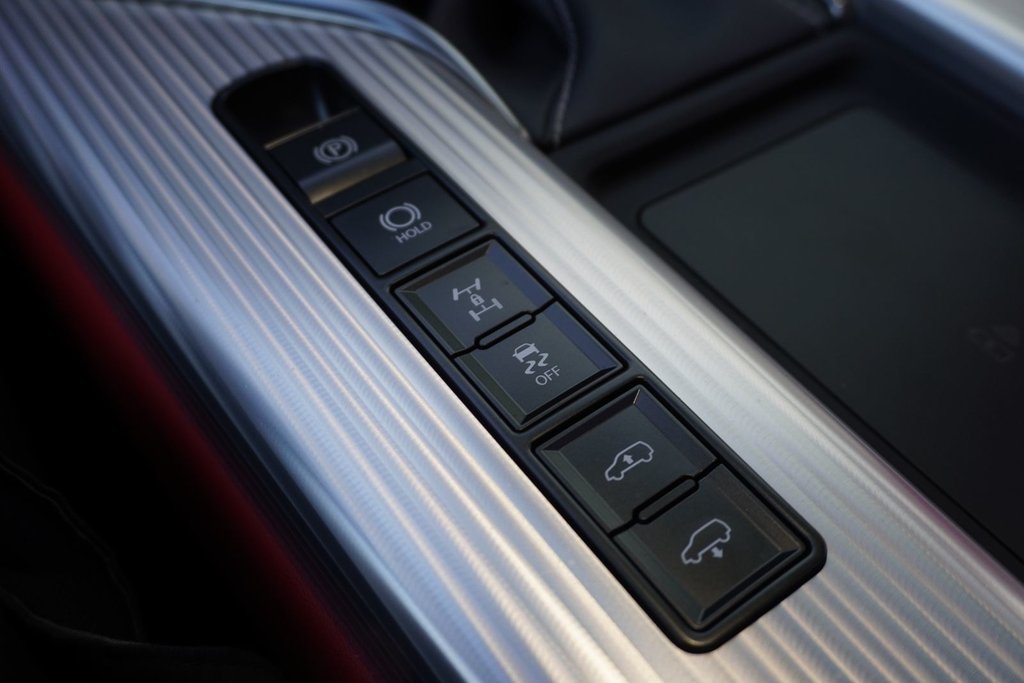 2025 Lexus LX 600 F SPORT|SOFT CLOSE DOORS|MASSAGE SEATS|M/LEVINSON in Ajax, Ontario at Lexus of Lakeridge - 14 - w1024h768px