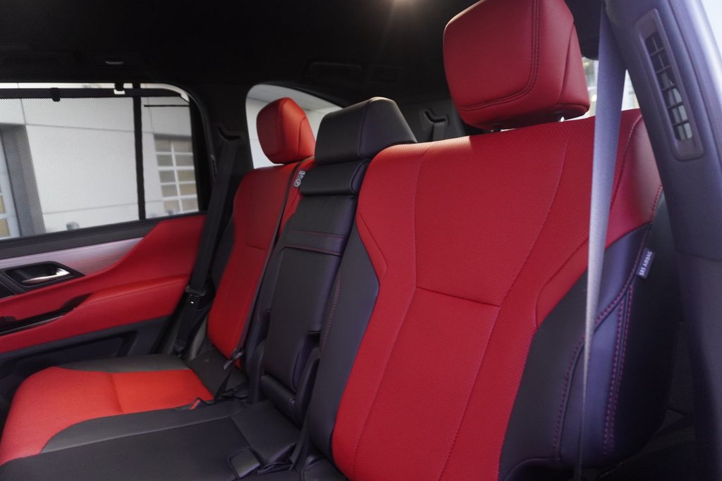 2025 Lexus LX 600 F SPORT|SOFT CLOSE DOORS|MASSAGE SEATS|M/LEVINSON in Ajax, Ontario at Lexus of Lakeridge - 19 - w1024h768px