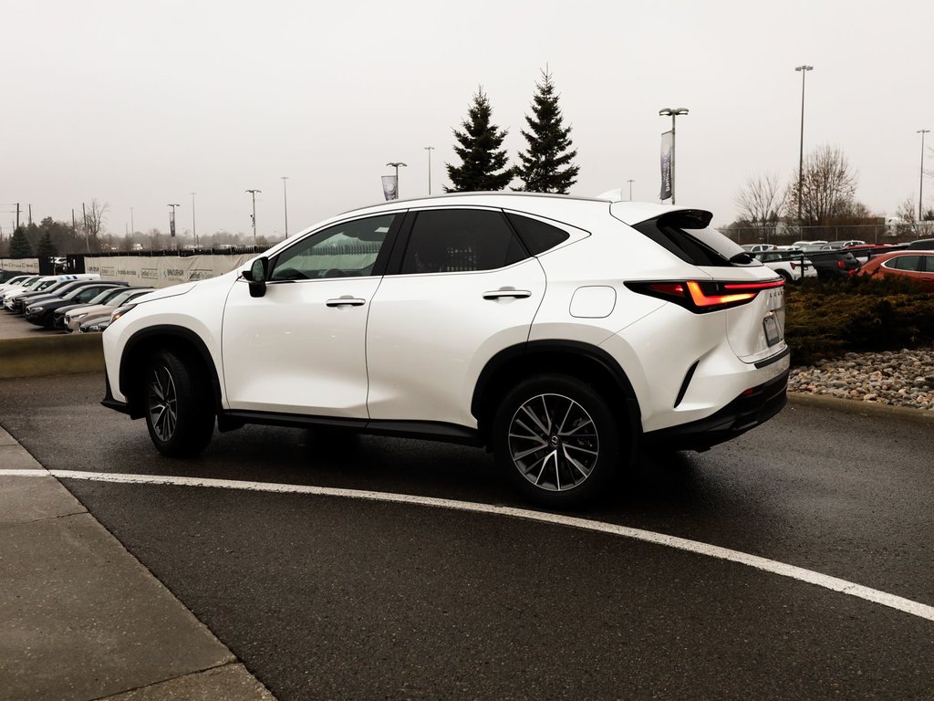 2024 Lexus NX 450h +PLUGIN HYBRID ULTRA PREMIUM|MOONROOF|NAVI|AMBIENT in Ajax, Ontario at Lakeridge Auto Gallery - 17 - w1024h768px