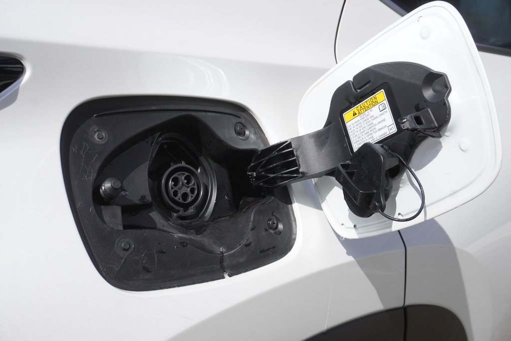 2025 Lexus NX 450h + ULTRA PREMIUM|H/V FRONT SEATS|MOONROOF|CARPLAY in Ajax, Ontario at Lexus of Lakeridge - 16 - w1024h768px