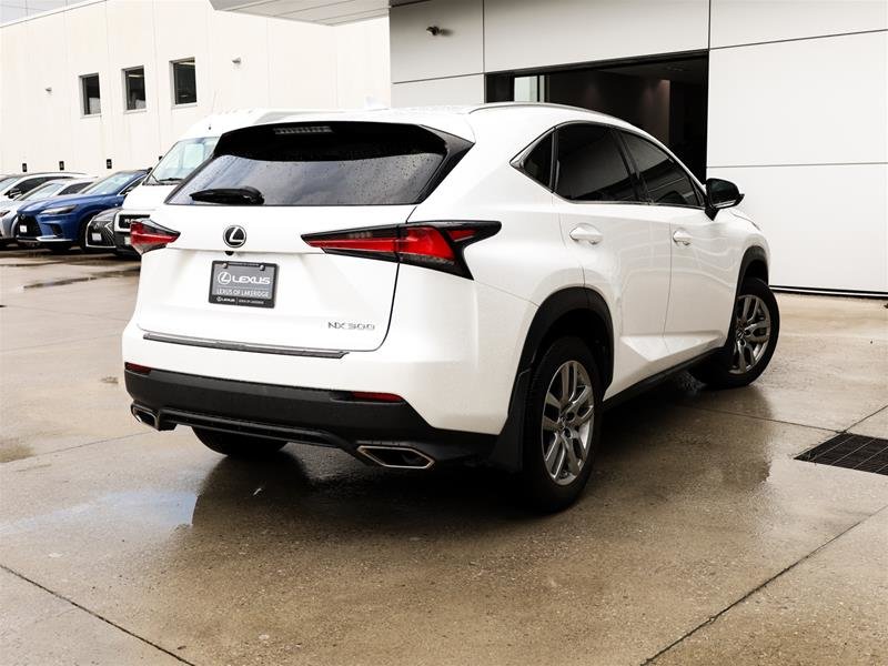 2021 Lexus NX 300 AWD PREMIUM|MOONROOF|BLINDSPOT|H/STEERING in Ajax, Ontario at Lakeridge Auto Gallery - 3 - w1024h768px