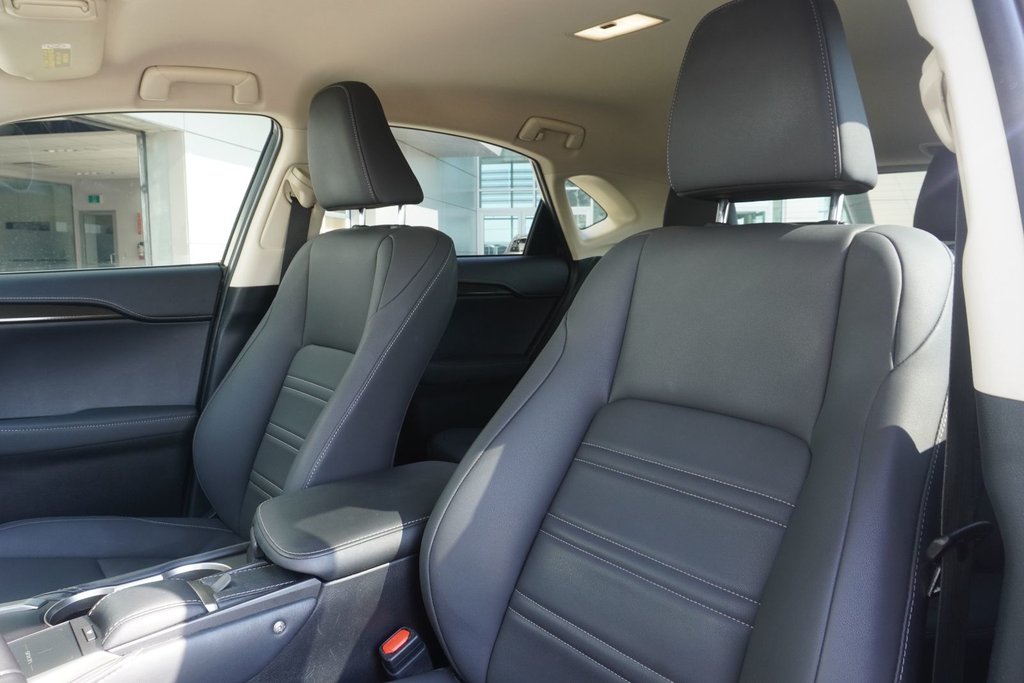 2021 Lexus NX 300 AWD SIGNATURE|H/STEERING|BLINDSPOT|BACK CAMERA in Ajax, Ontario at Lakeridge Auto Gallery - 13 - w1024h768px