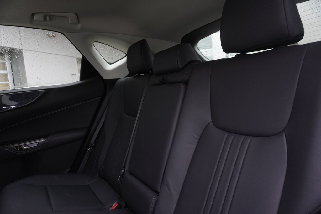 2023 Lexus NX 350h PREMIUM|9.8 DISPLAY|CARPLAY|B/SPOT|MOONROOF in Ajax, Ontario at Lexus of Lakeridge - 10 - w1024h768px