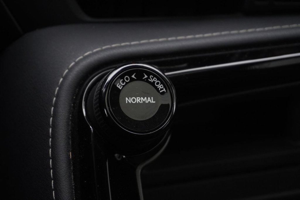 2023 Lexus NX 350h PREMIUM|9.8 DISPLAY|CARPLAY|B/SPOT|MOONROOF in Ajax, Ontario at Lexus of Lakeridge - 5 - w1024h768px