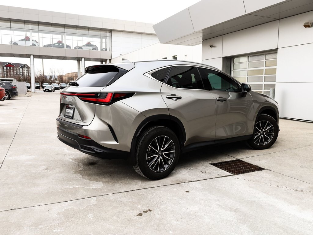 2024 Lexus NX 350 PREMIUM|MOONROOF|AMBIENT|BLINDSPOT|H/STEERING in Ajax, Ontario at Lakeridge Auto Gallery - 17 - w1024h768px