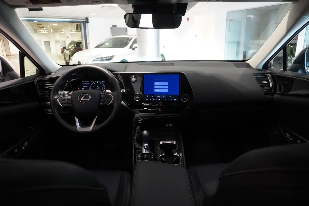 2024 Lexus NX 250 AWD SIGNATURE|9.8DISPLAY|CARPLAY|CAMERA|B/SPOT in Ajax, Ontario at Lakeridge Auto Gallery - 12 - w1024h768px