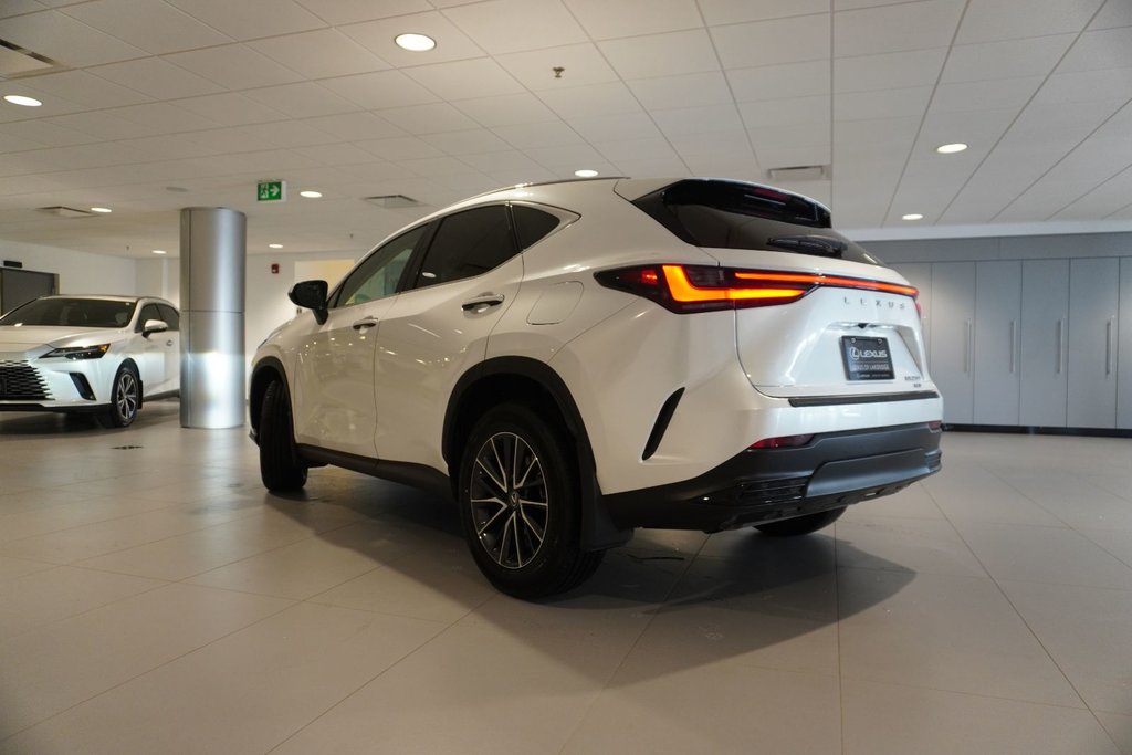 2024 Lexus NX 250 AWD SIGNATURE|9.8DISPLAY|CARPLAY|CAMERA|B/SPOT in Ajax, Ontario at Lakeridge Auto Gallery - 17 - w1024h768px