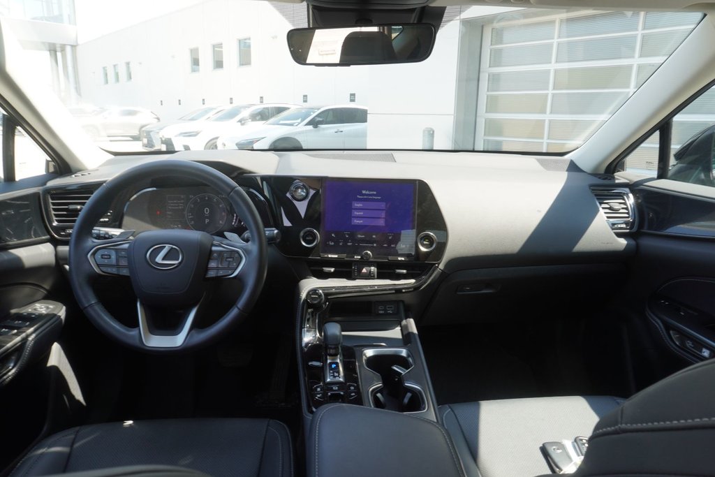 2024 Lexus NX 250 AWD SIGNATURE|CARPLAY|H/STEERING|BLINDSPOT in Ajax, Ontario at Lakeridge Auto Gallery - 13 - w1024h768px