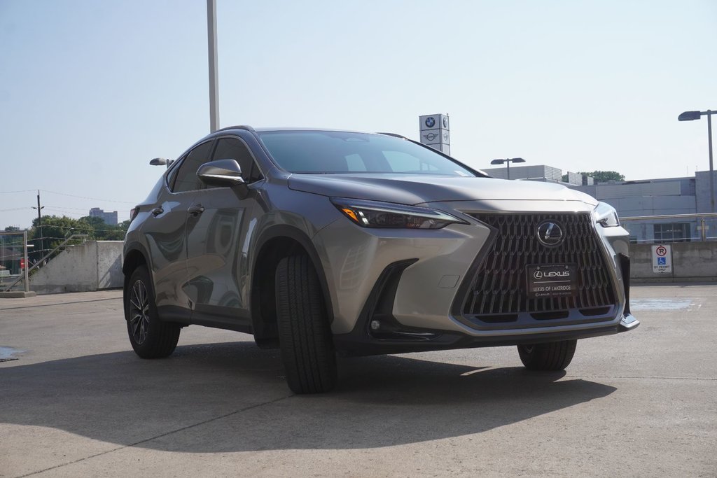 2024 Lexus NX 350 PREMIUM|9.8 DISPLAY|CARPLAY|MOONROOF|B/SPOT in Ajax, Ontario at Lakeridge Auto Gallery - 19 - w1024h768px