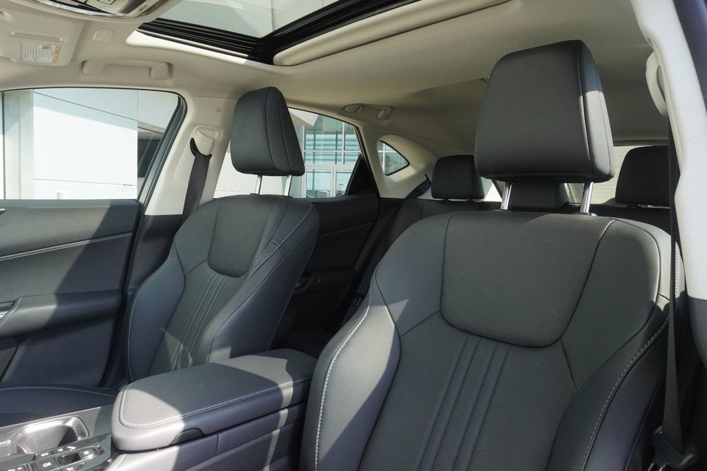 2024 Lexus NX 350 PREMIUM|9.8 DISPLAY|CARPLAY|MOONROOF|B/SPOT in Ajax, Ontario at Lakeridge Auto Gallery - 13 - w1024h768px