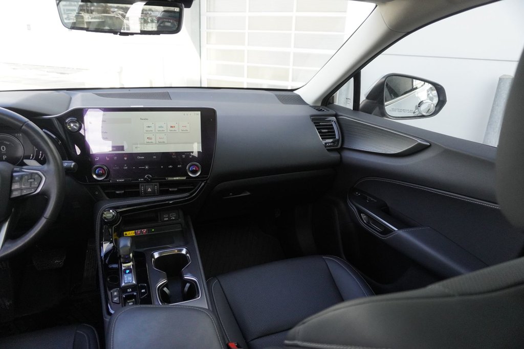 2024 Lexus NX 350h ULTRA LUXURY|360 CAM|REAR VIEW CAM|CARPLAY in Ajax, Ontario at Lexus of Lakeridge - 17 - w1024h768px